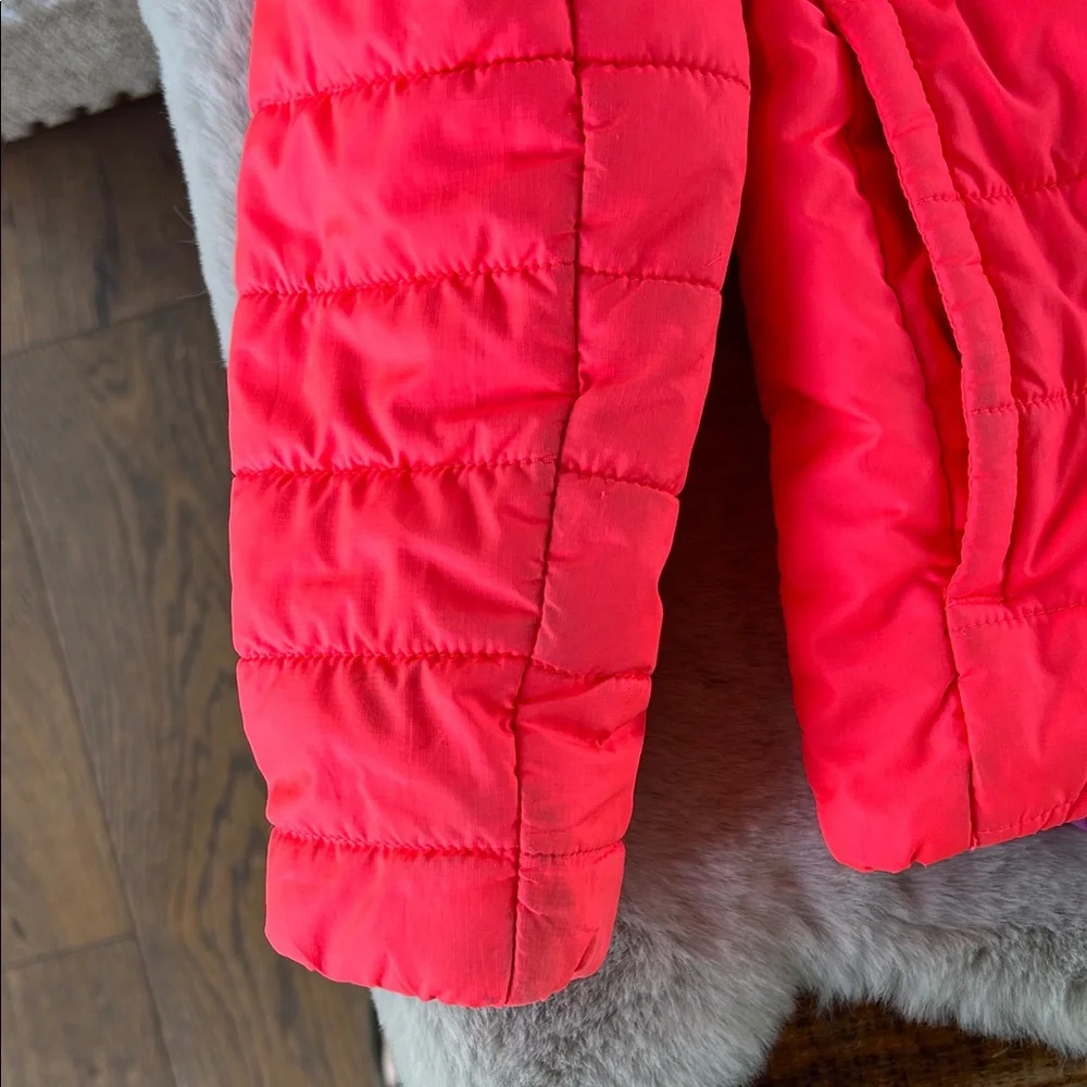 The North Face Girls Bright Pink Hooded Puffer Jacket